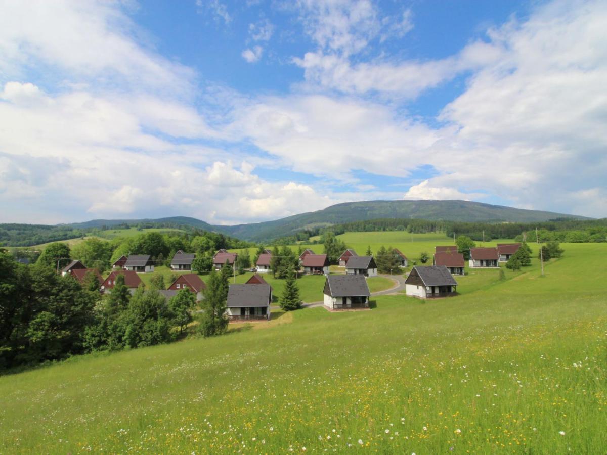 Holiday Home Holiday Hill 60 By Interhome Cista  Екстериор снимка