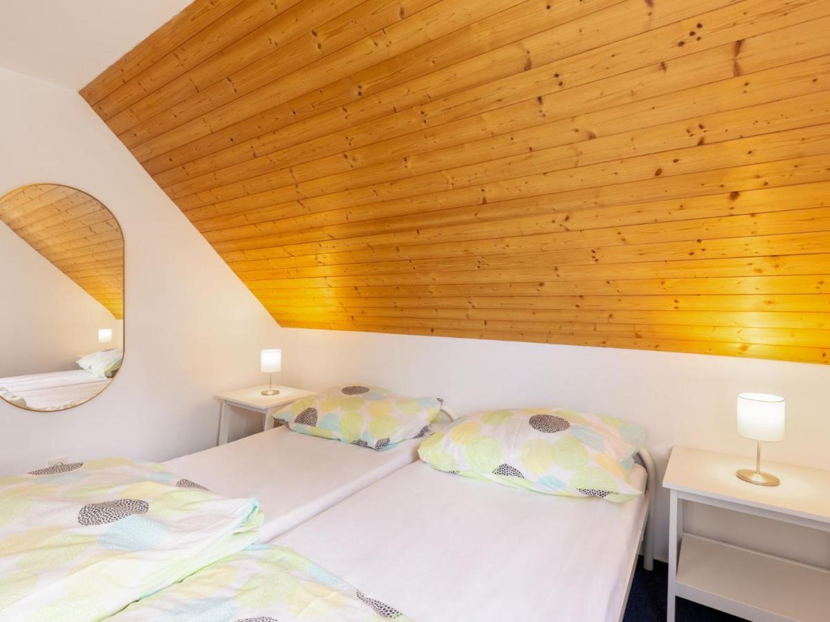 Holiday Home Holiday Hill 60 By Interhome Cista  Екстериор снимка